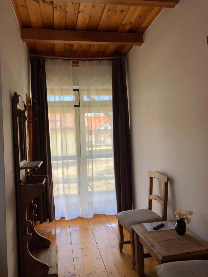 Ginti Panzio, Orseg Hotel Magyarszombatfa Exterior foto