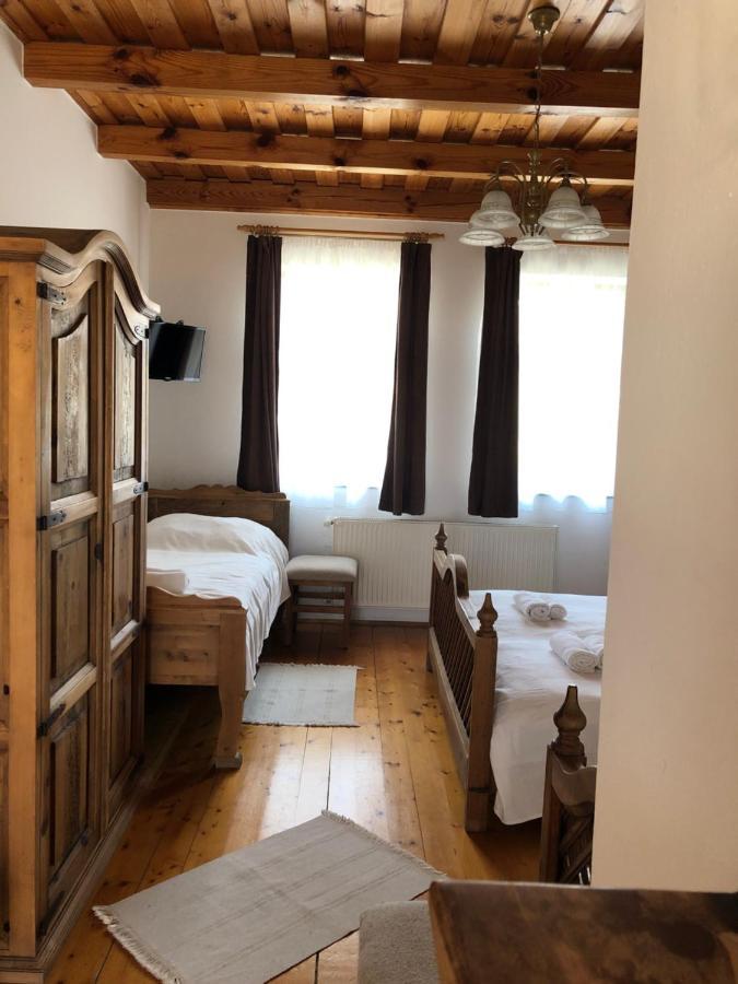 Ginti Panzio, Orseg Hotel Magyarszombatfa Exterior foto